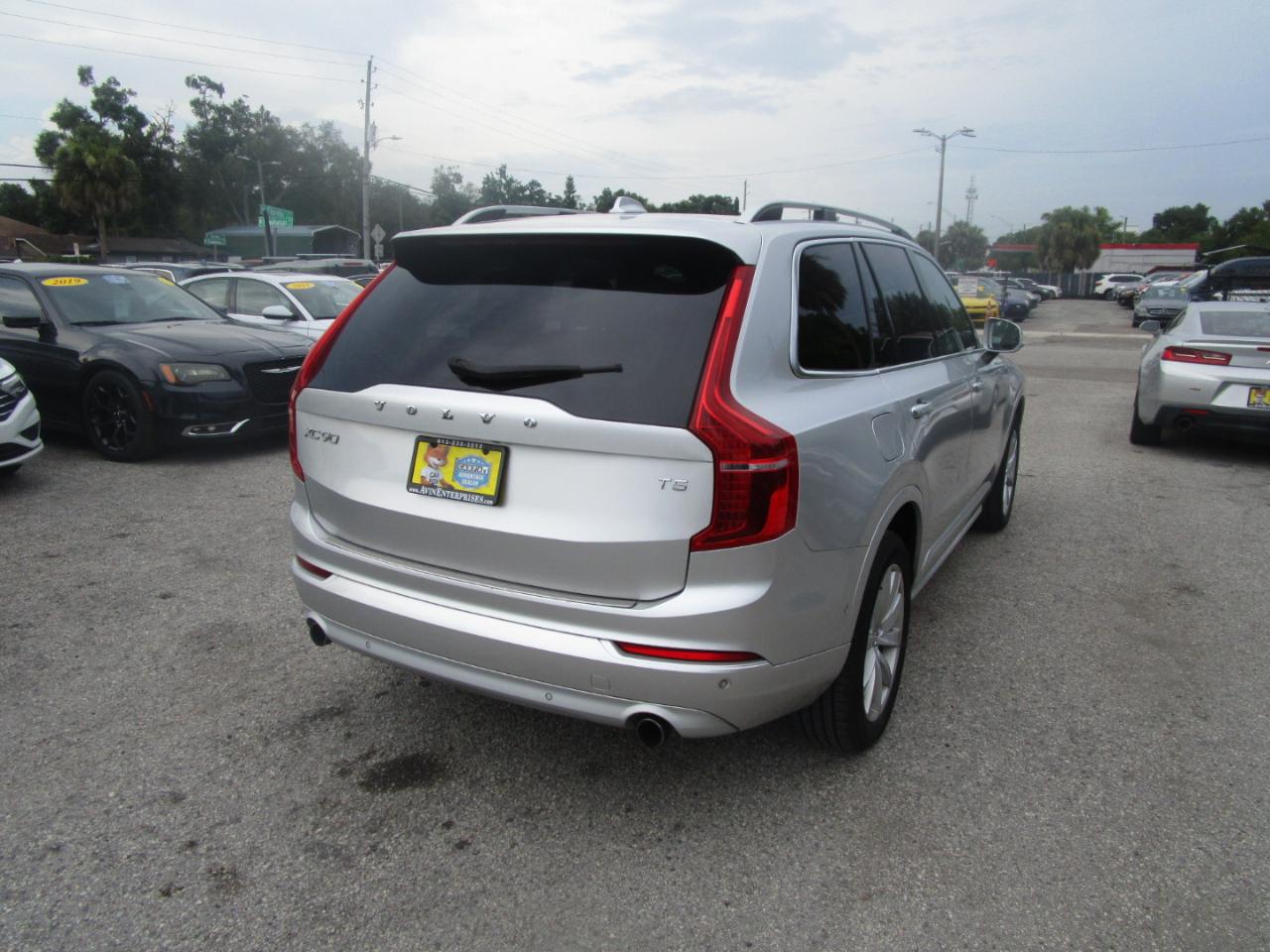 Volvo XC90 T5 Momentum 2018