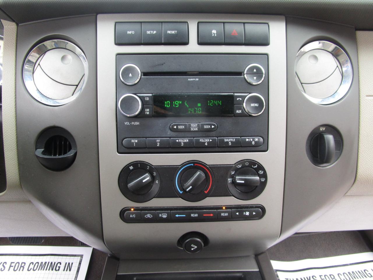 Ford Expedition King Ranch 2WD 2011