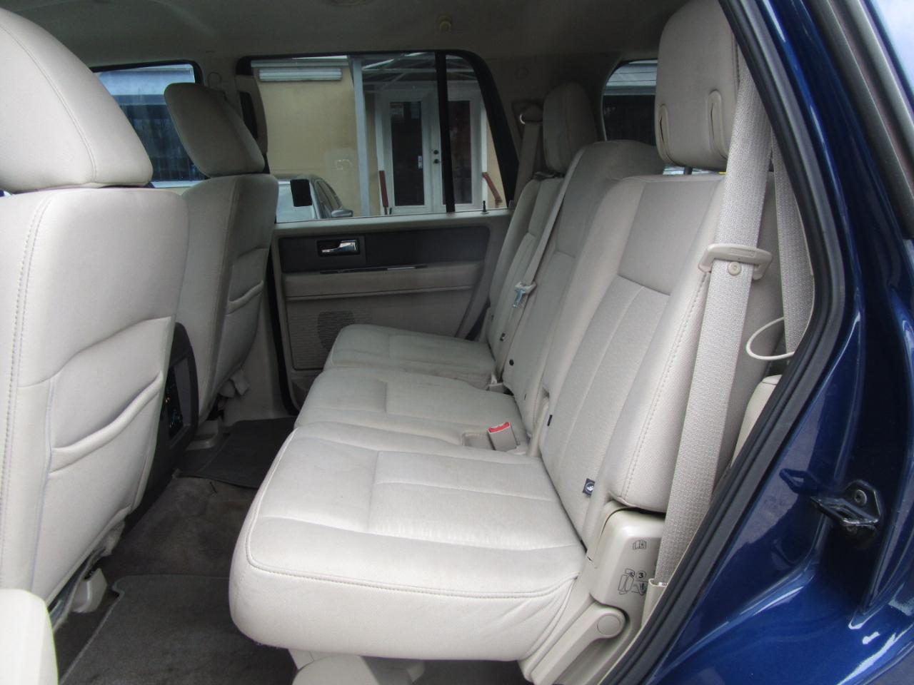 Ford Expedition King Ranch 2WD 2011