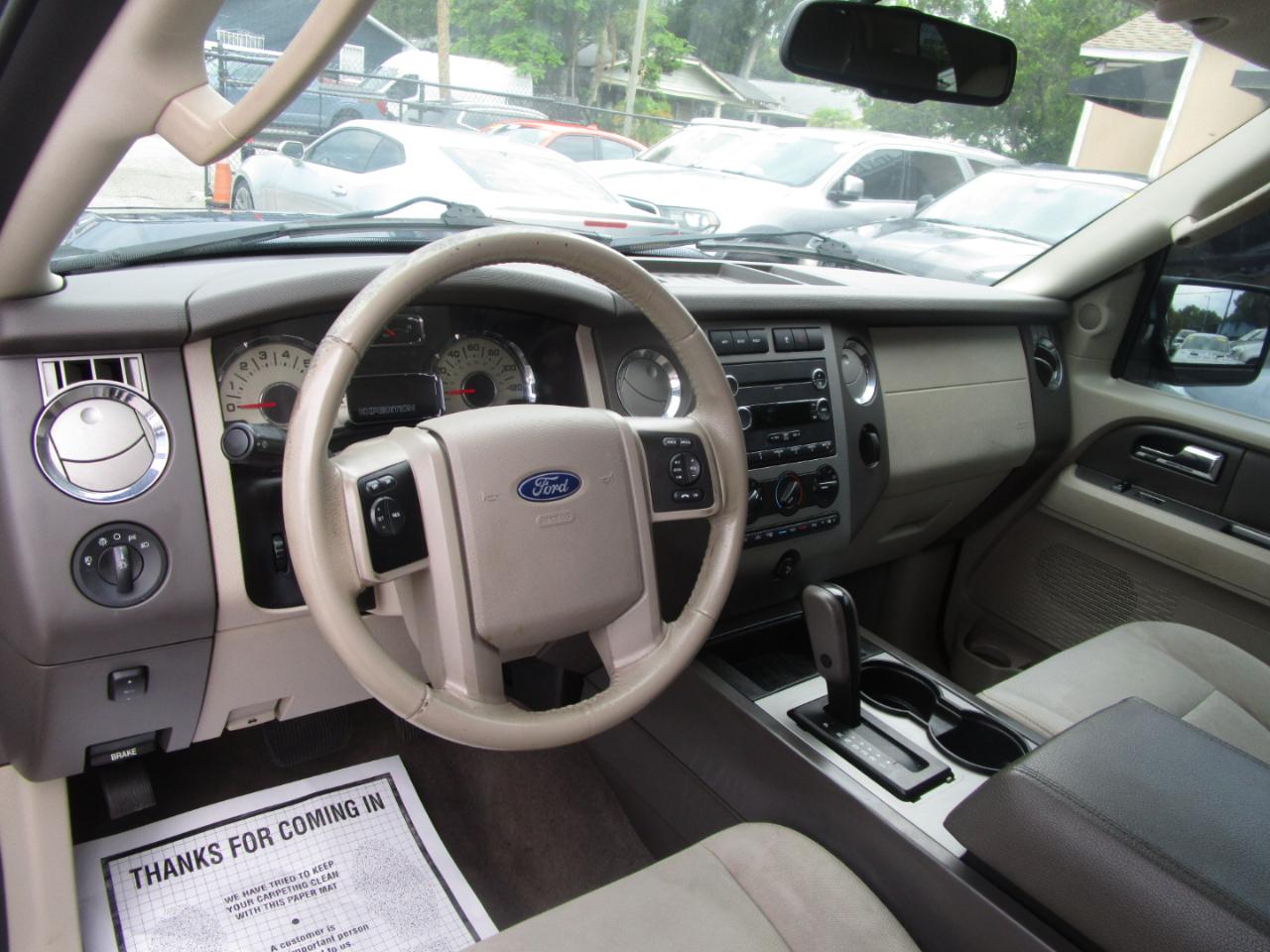 Ford Expedition King Ranch 2WD 2011