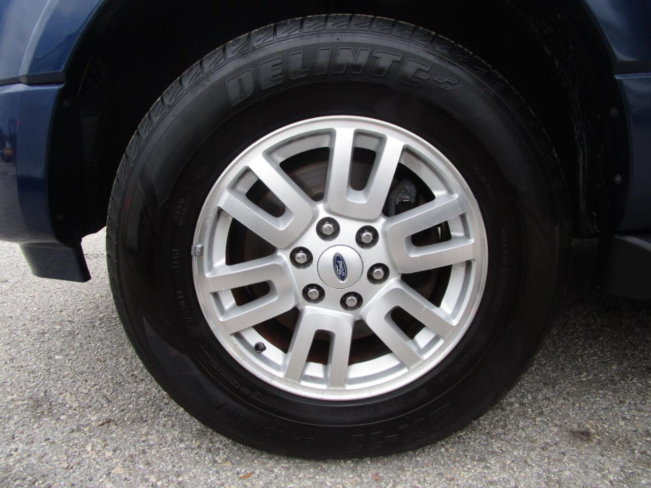 Ford Expedition King Ranch 2WD 2011