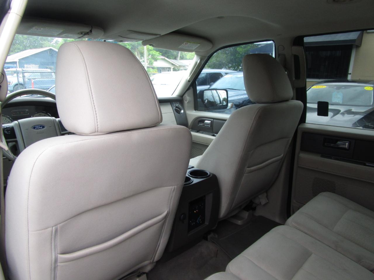 Ford Expedition King Ranch 2WD 2011