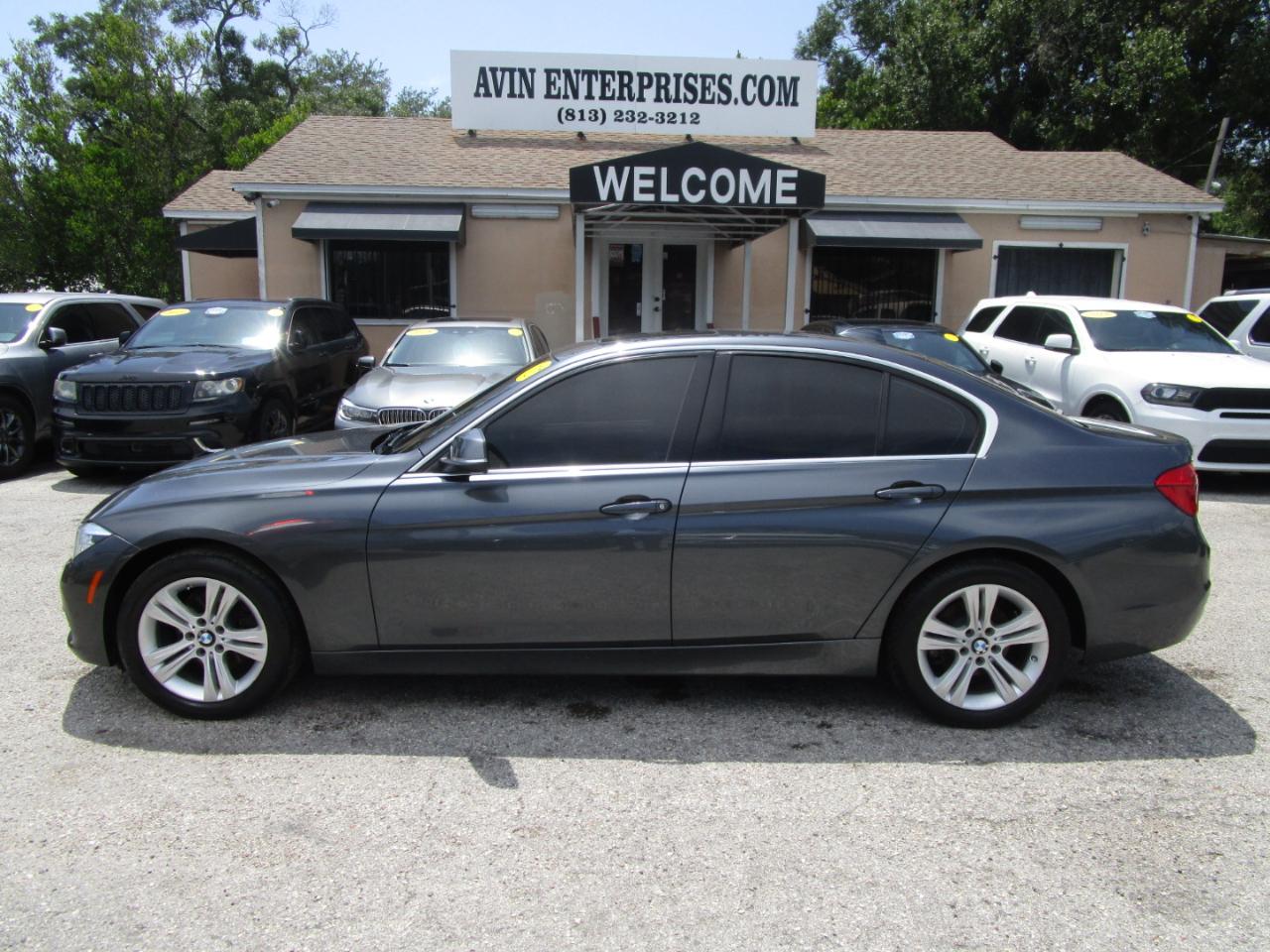 BMW 3-Series 330i xDrive SULEV Sedan 2017