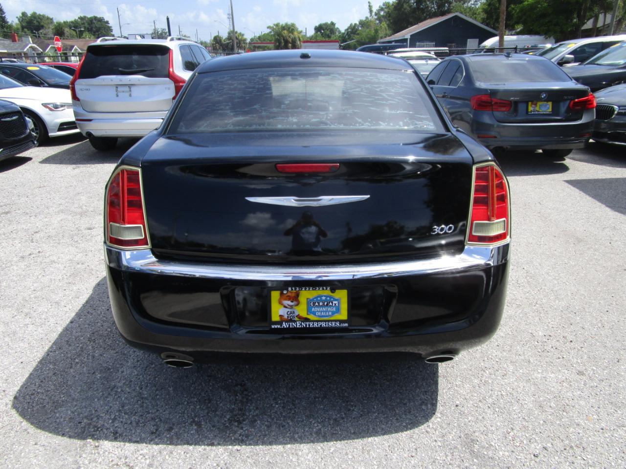 Chrysler 300 RWD 2013