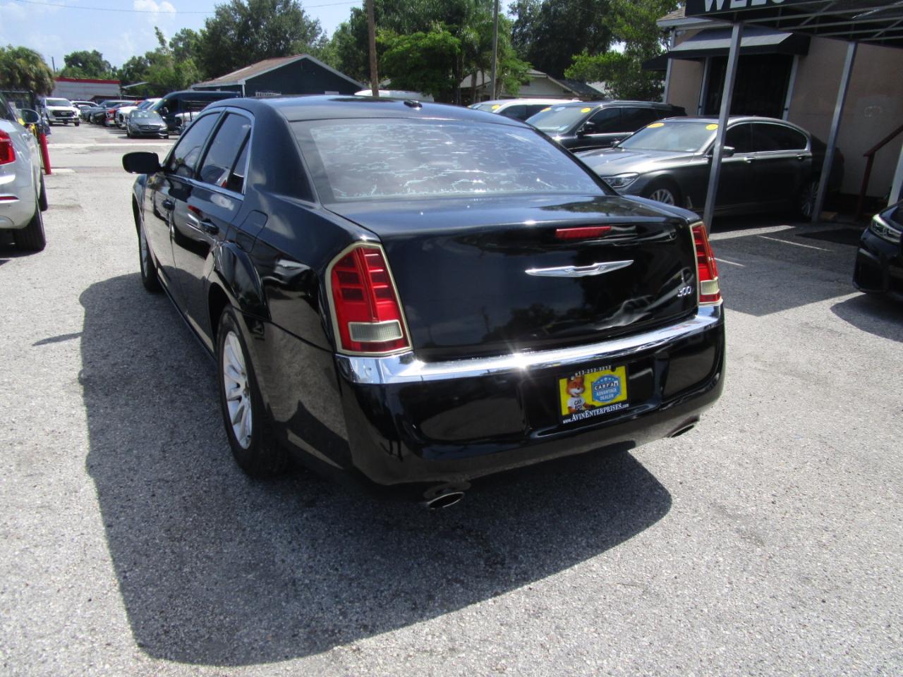 Chrysler 300 RWD 2013