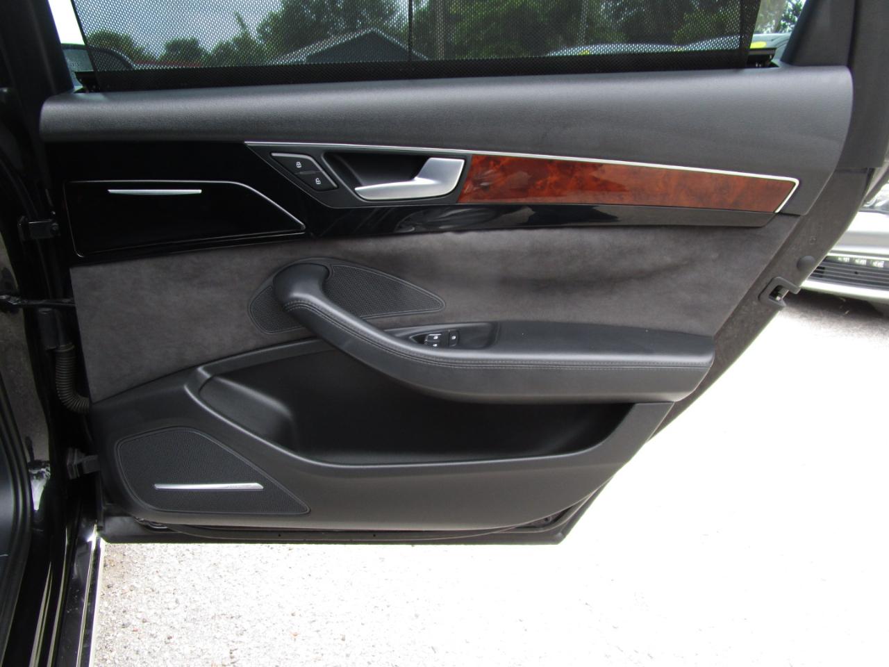 Audi A8 3.0 Sedan L quattro Tiptronic 2013