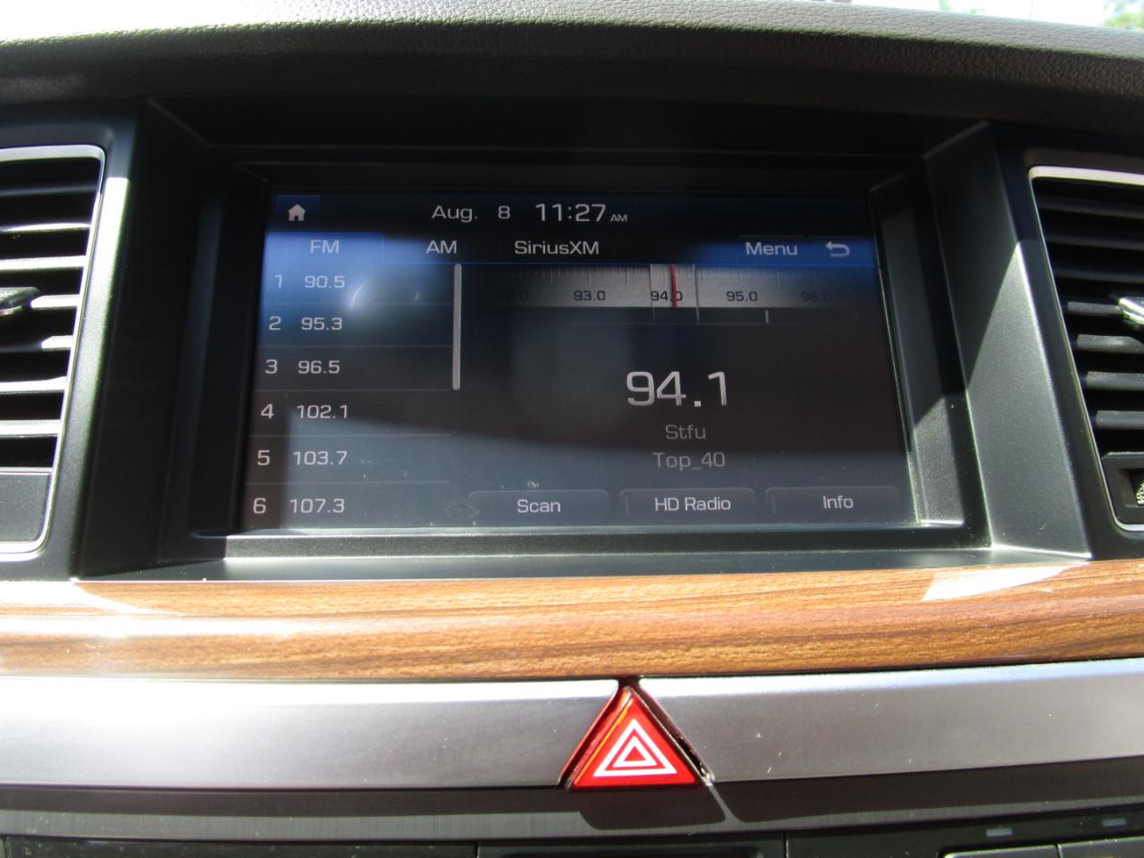 Hyundai Genesis 3.8L 2015