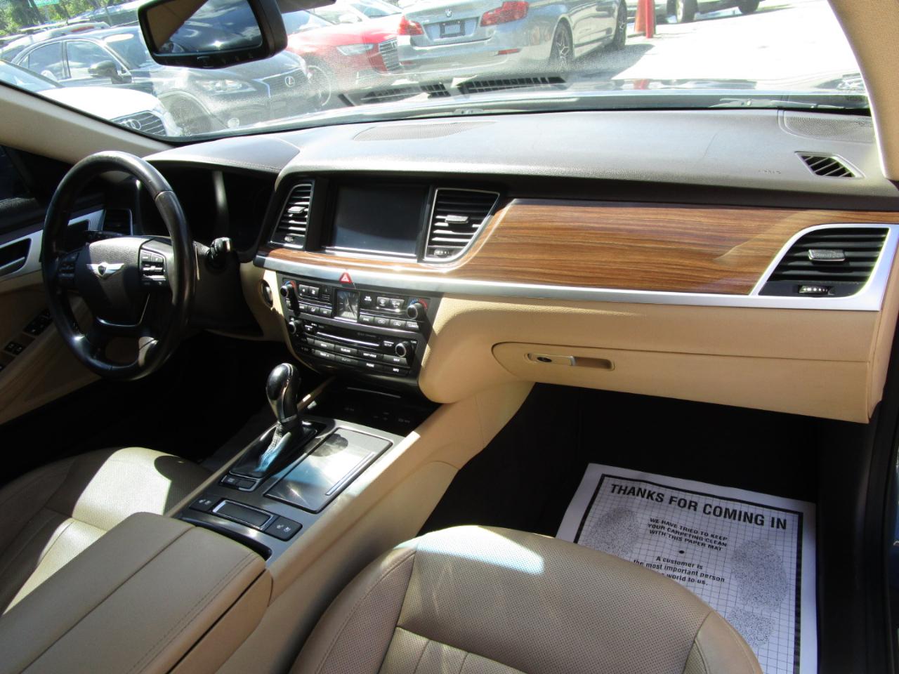 Hyundai Genesis 3.8L 2015
