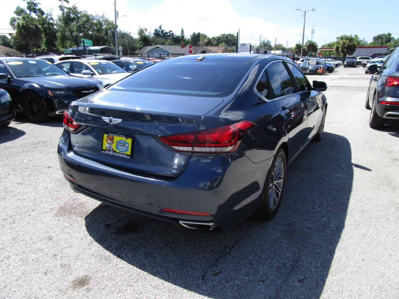 Hyundai Genesis 3.8L 2015