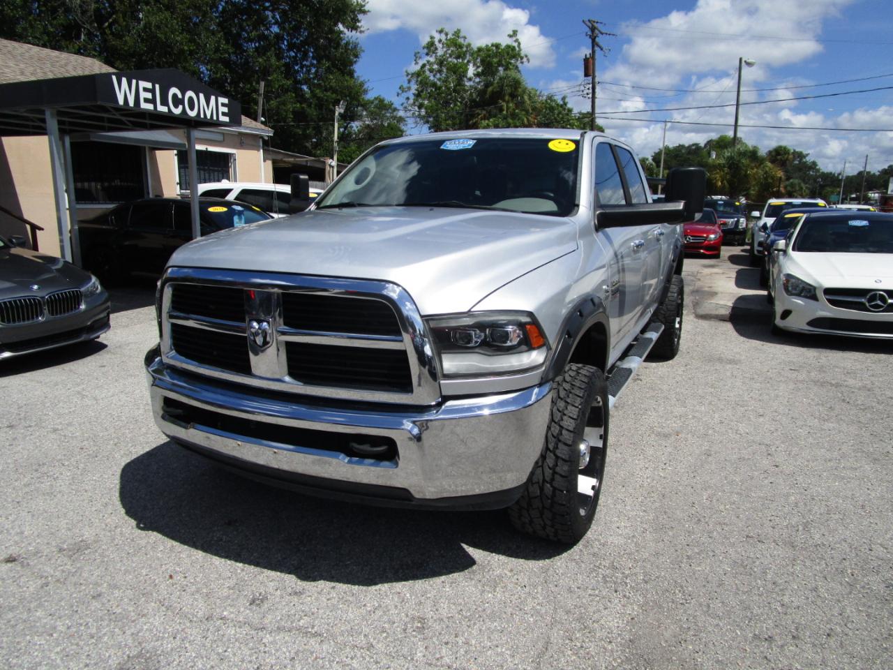 RAM 2500 Laramie Crew Cab LWB 4WD 2011