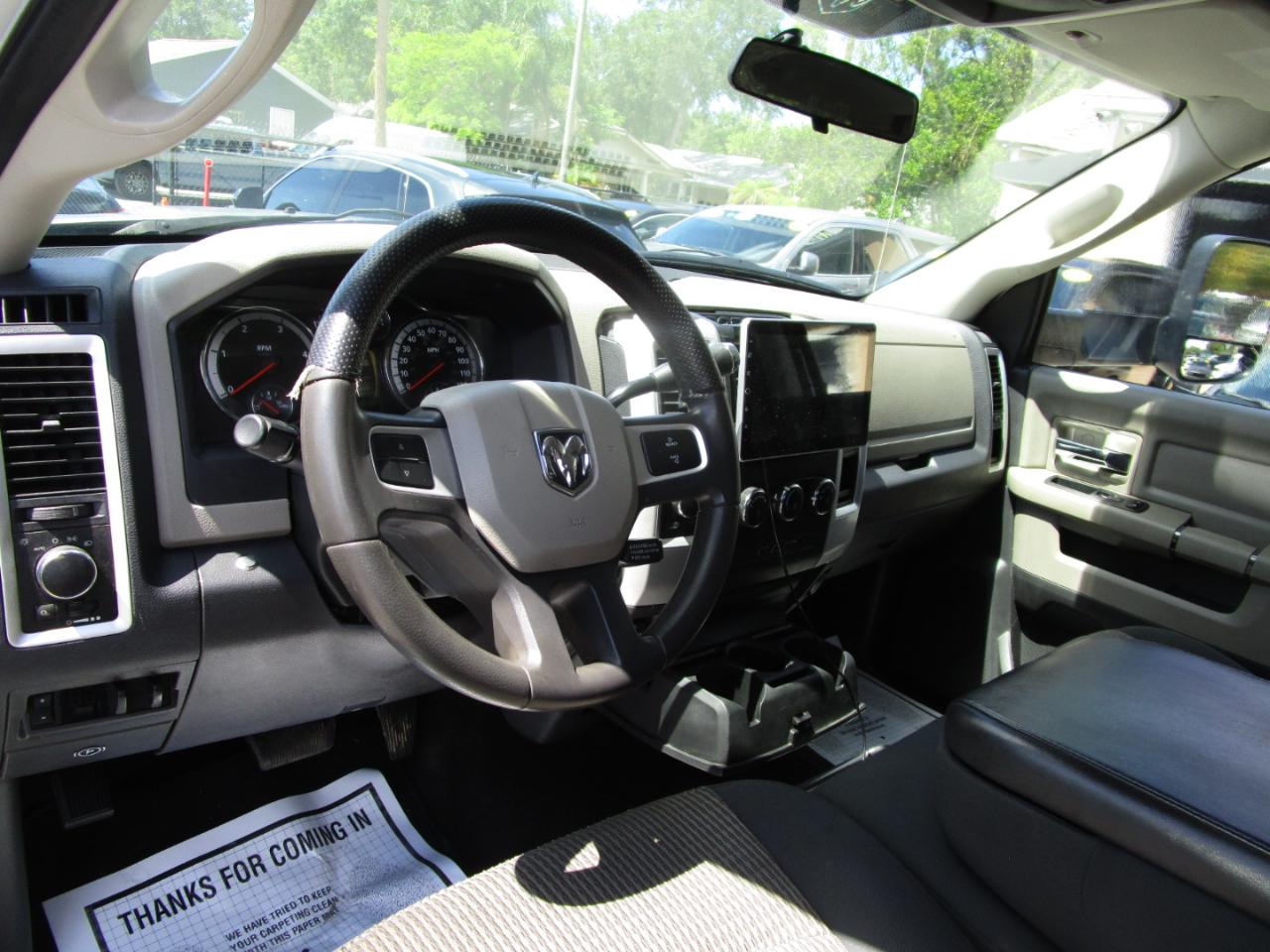 RAM 2500 Laramie Crew Cab LWB 4WD 2011