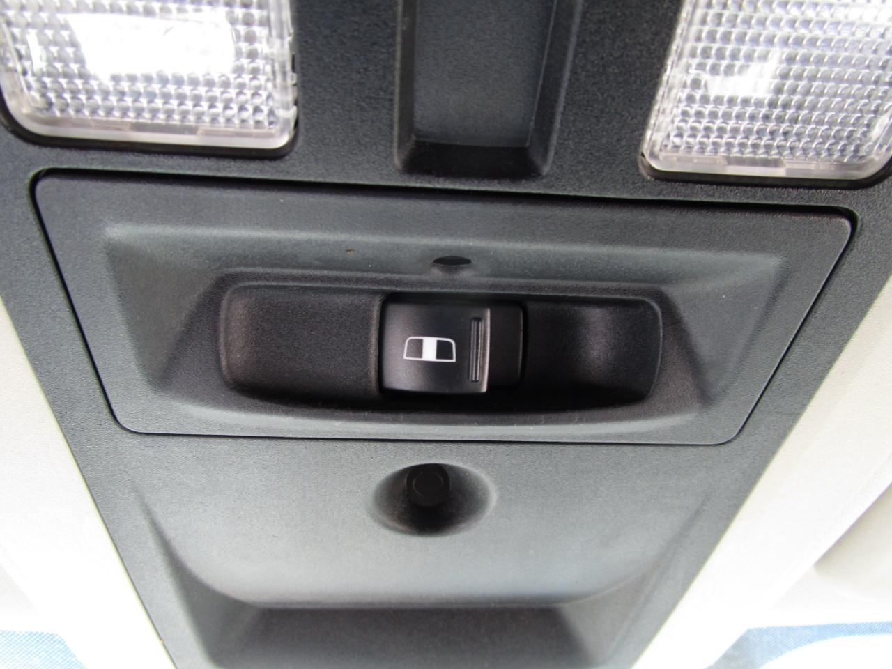 RAM 2500 Laramie Crew Cab LWB 4WD 2011