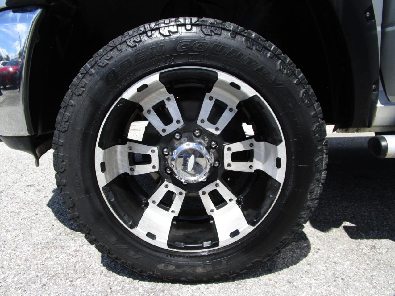 RAM 2500 Laramie Crew Cab LWB 4WD 2011