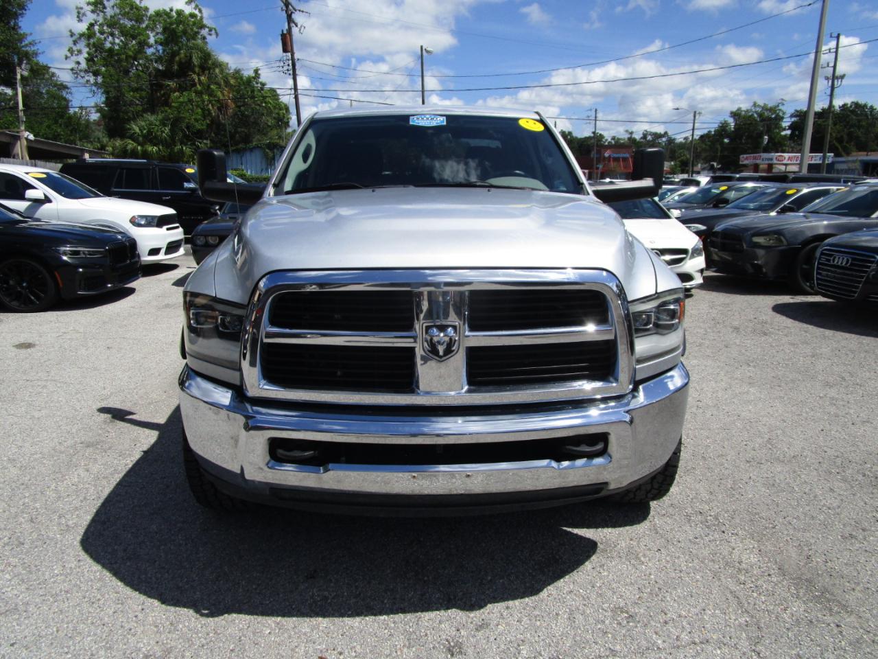 RAM 2500 Laramie Crew Cab LWB 4WD 2011