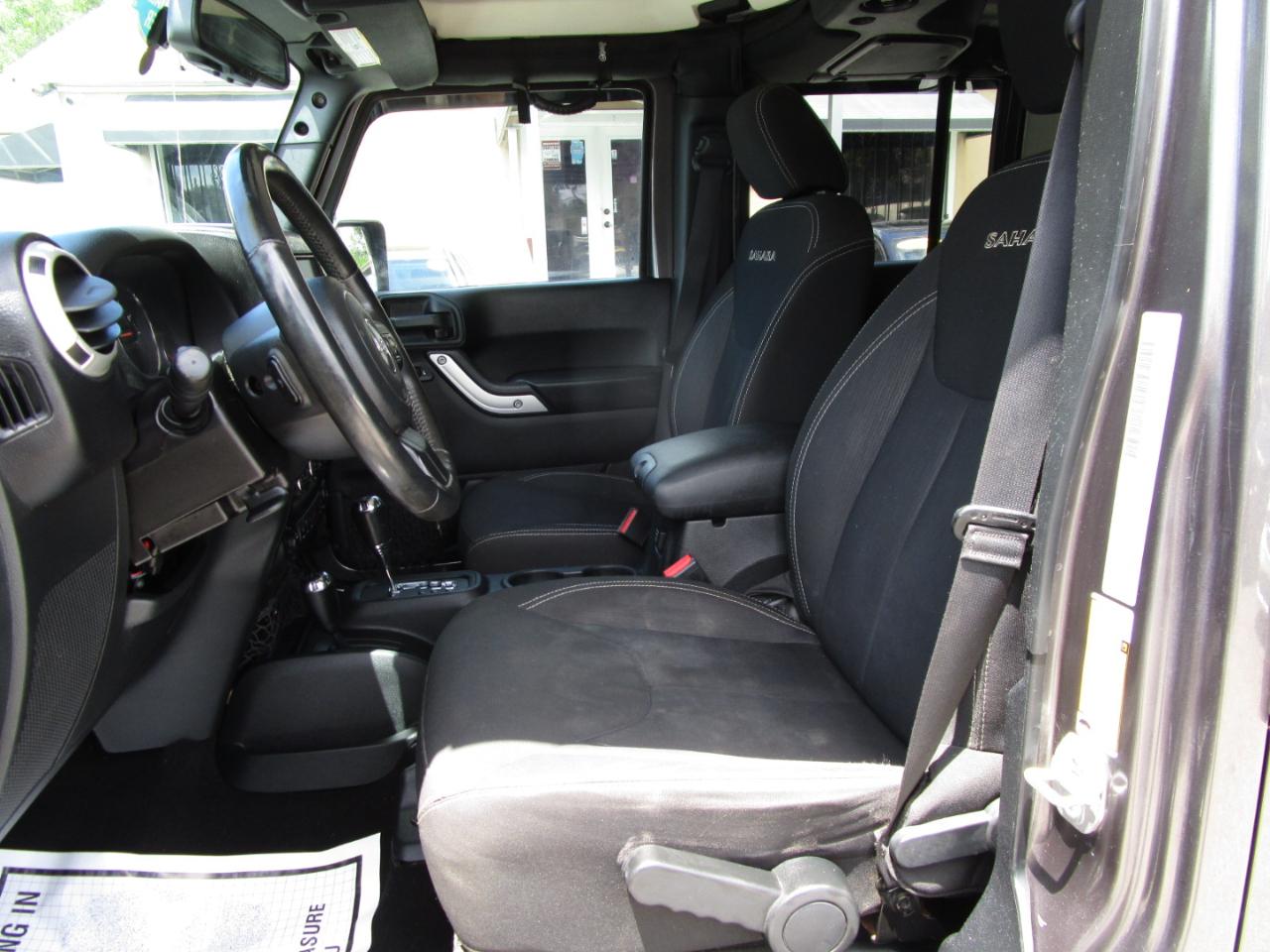 Jeep Wrangler Unlimited Sahara 4WD 2016
