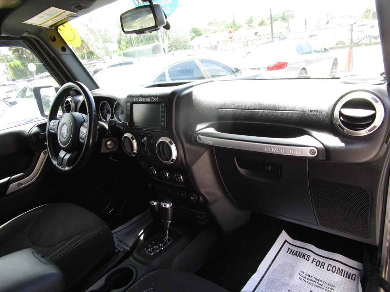 Jeep Wrangler Unlimited Sahara 4WD 2016