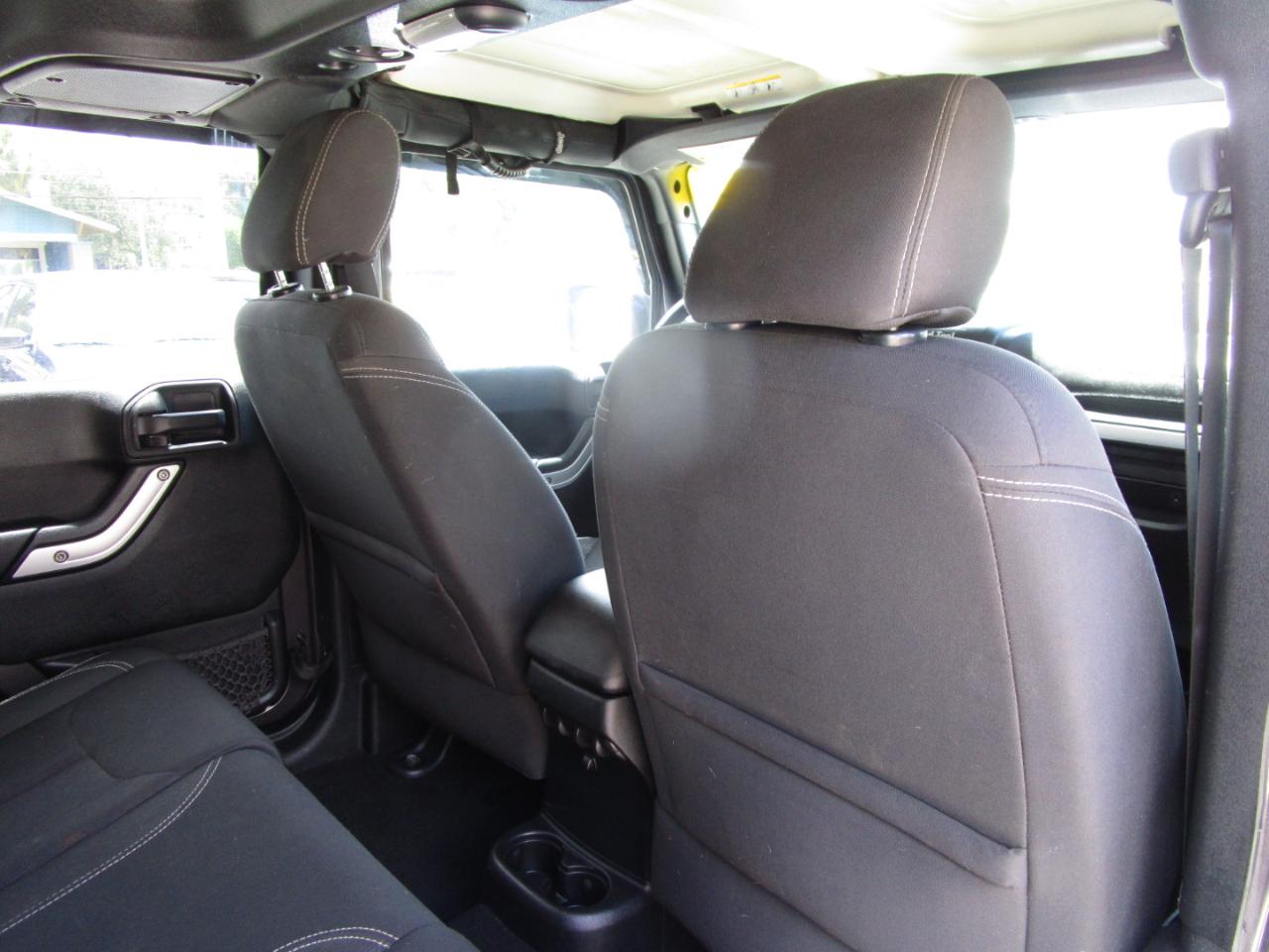Jeep Wrangler Unlimited Sahara 4WD 2016