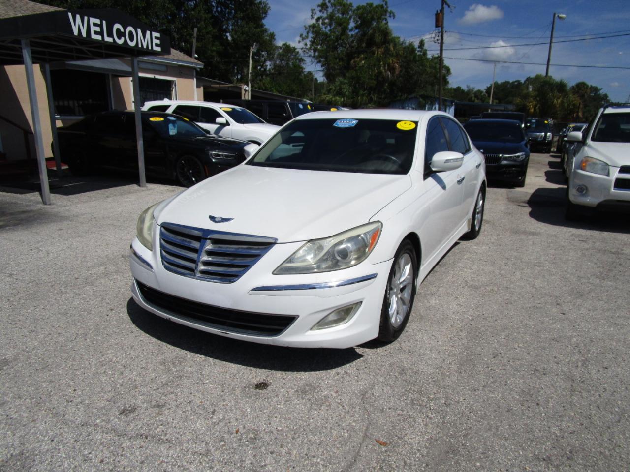 Hyundai Genesis 3.8L 2012