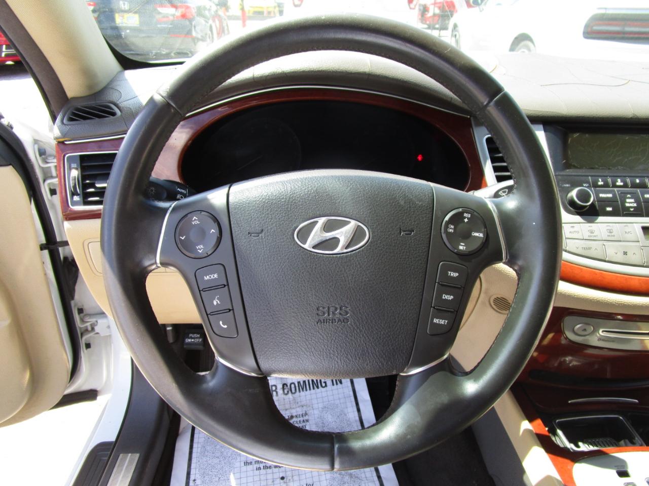 Hyundai Genesis 3.8L 2012