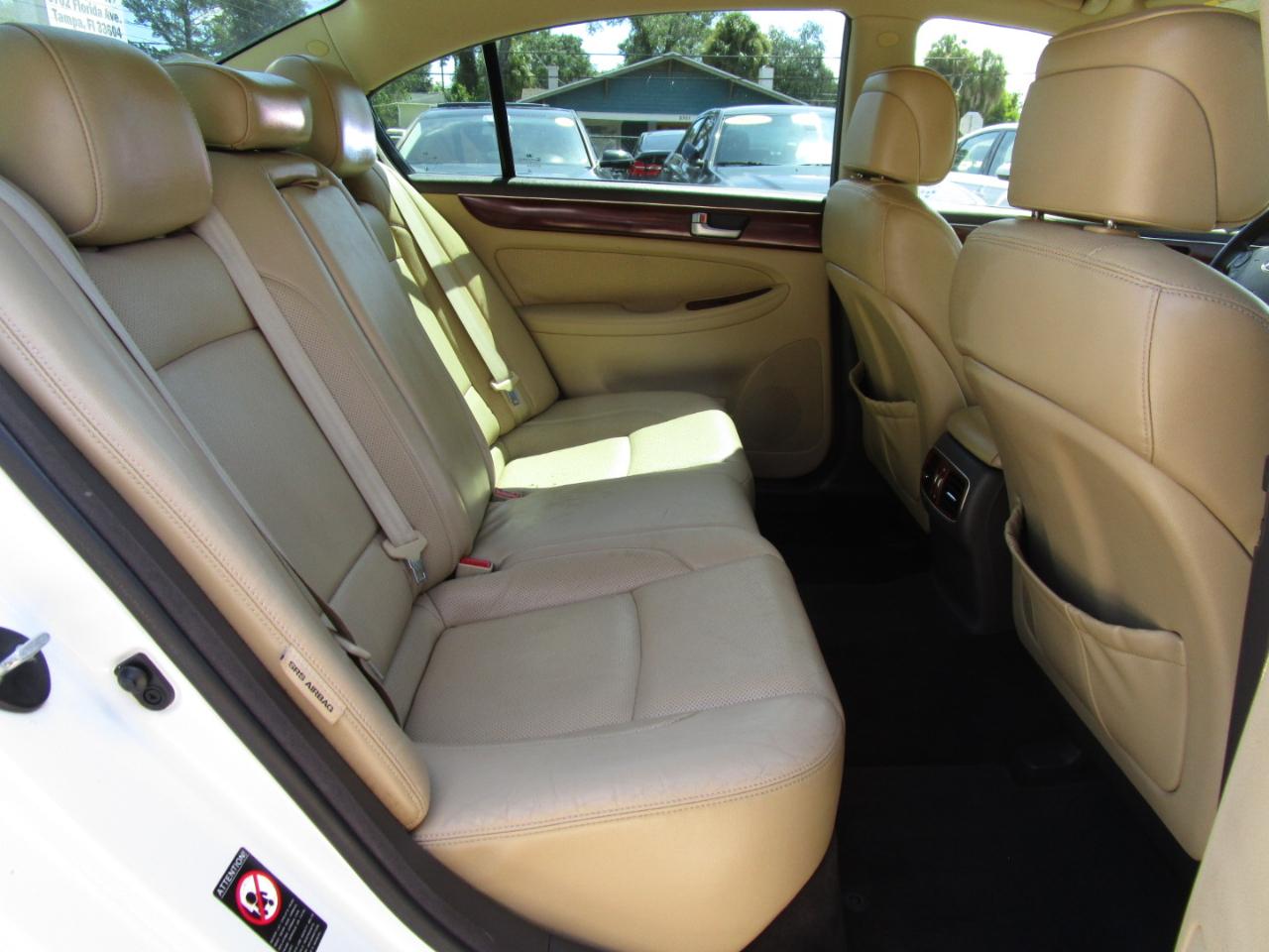 Hyundai Genesis 3.8L 2012