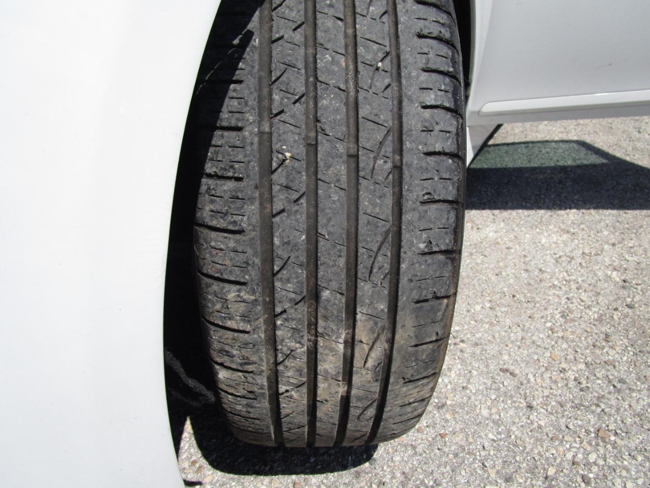 Hyundai Genesis 3.8L 2012