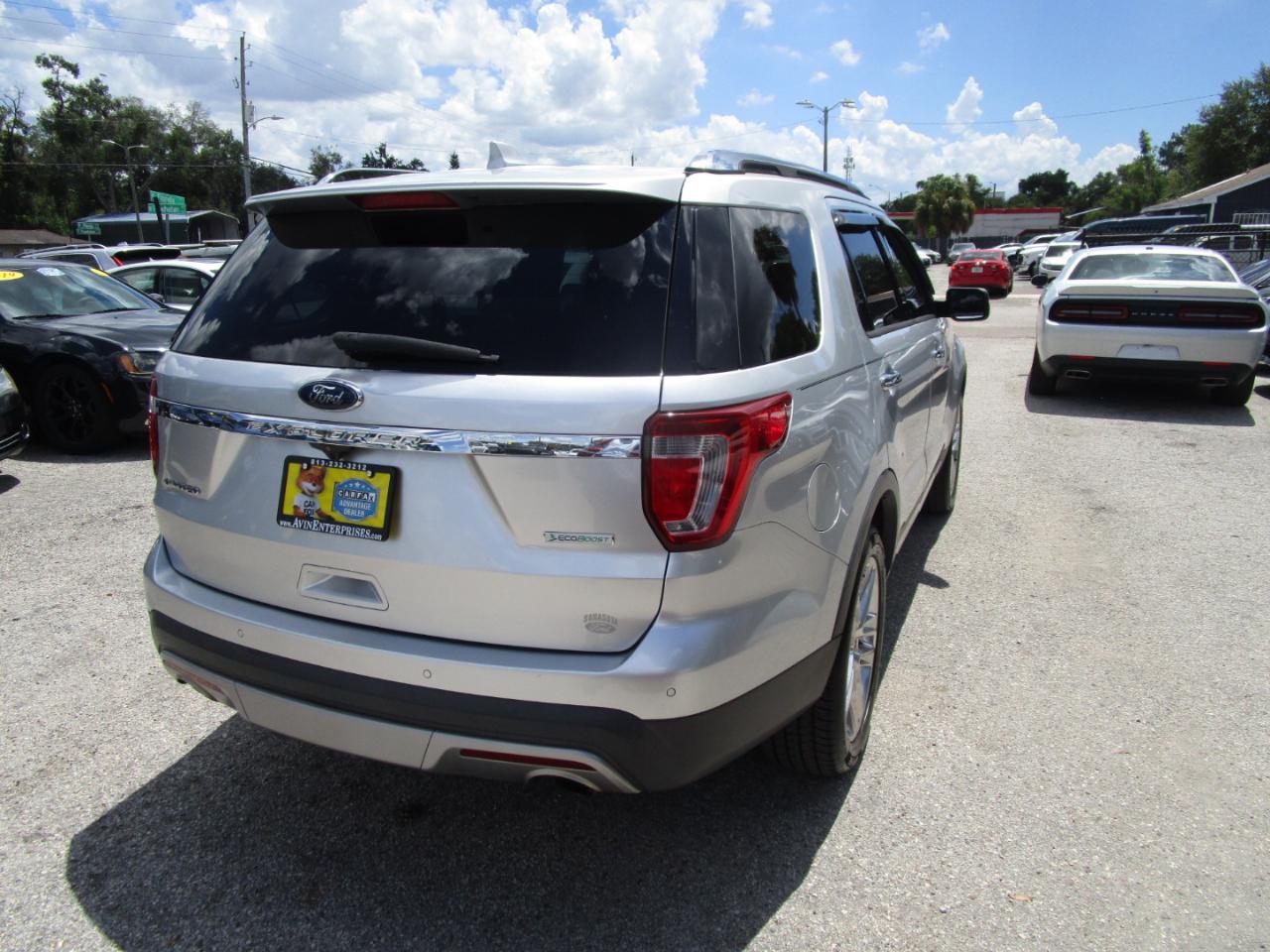 Ford Explorer Limited FWD 2017