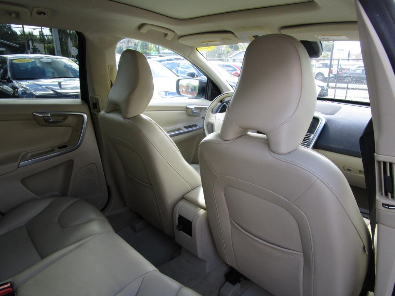 Volvo XC60 T5 Drive-E Platinum FWD 2016
