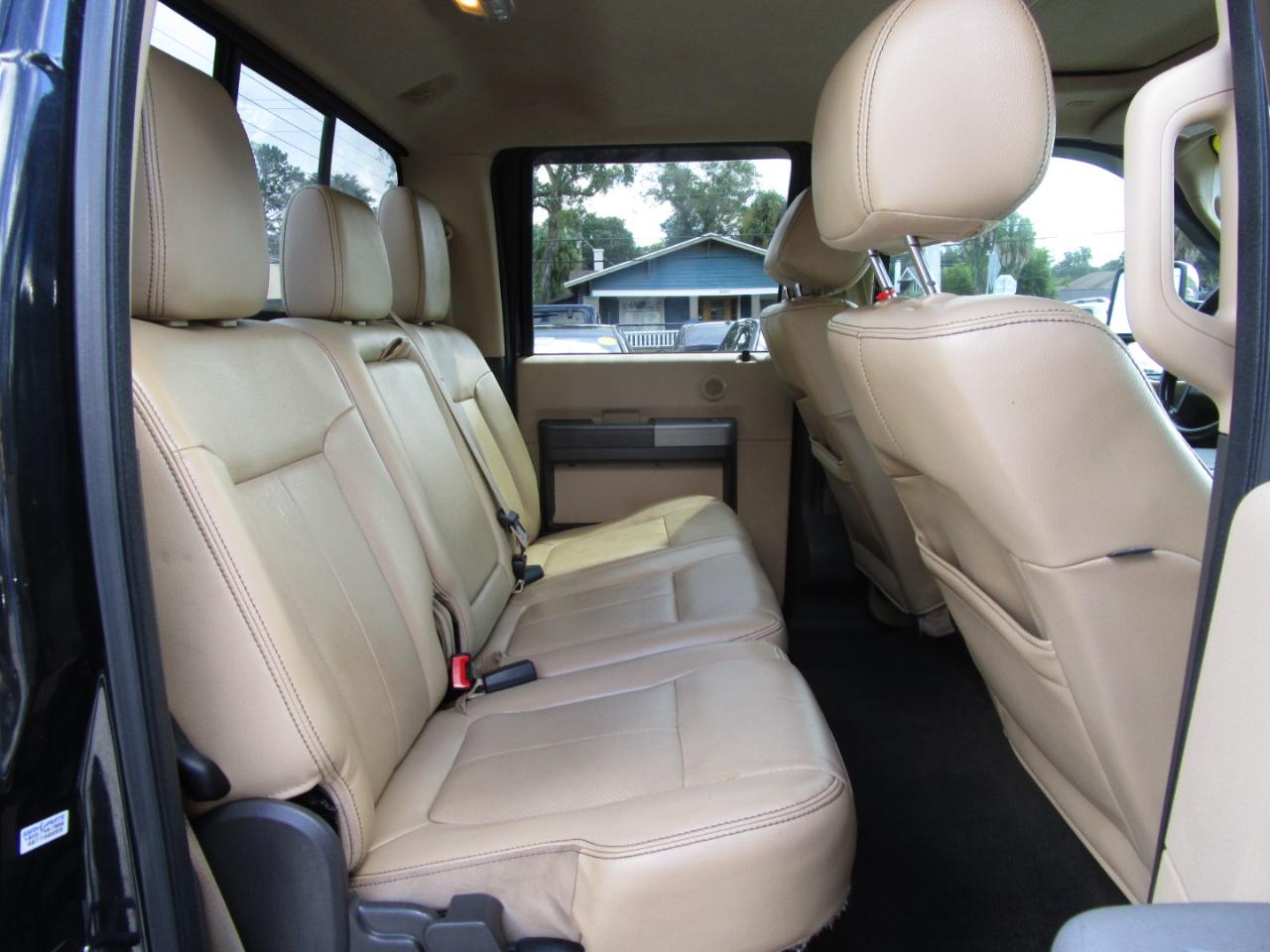 Ford F-250 SD Lariat Crew Cab Short Bed 4WD 2015