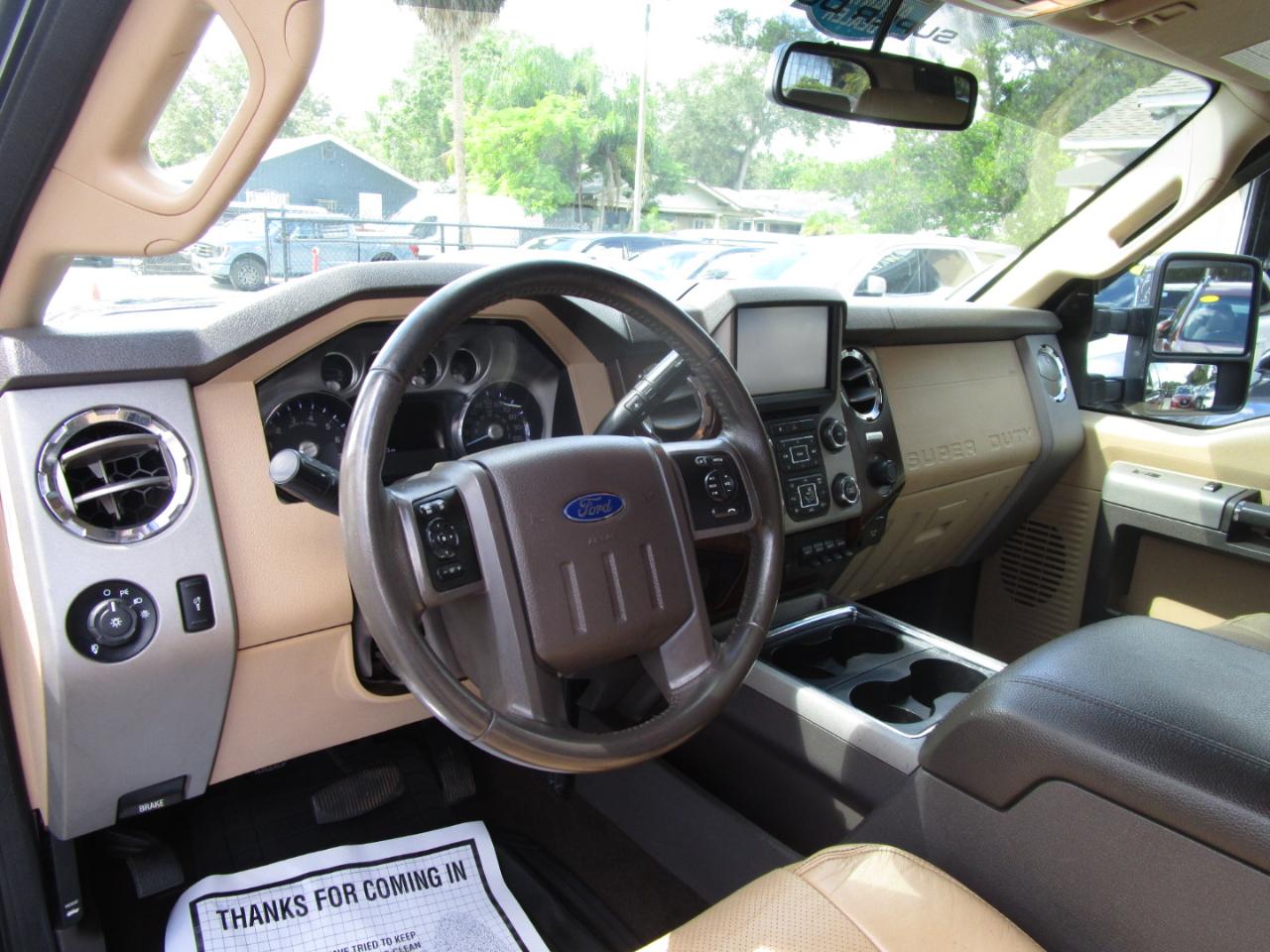 Ford F-250 SD Lariat Crew Cab Short Bed 4WD 2015