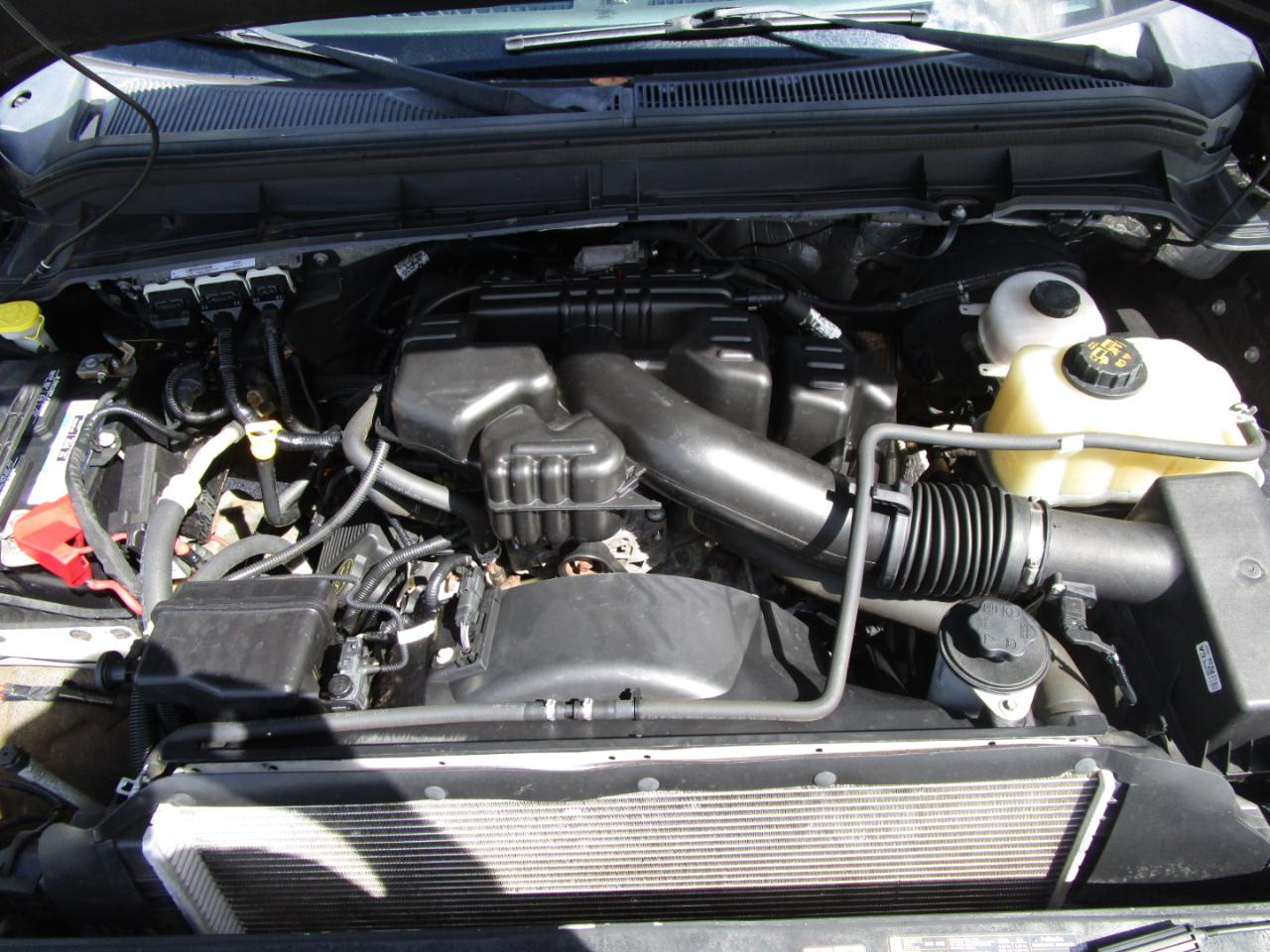 Ford F-250 SD Lariat Crew Cab Short Bed 4WD 2015