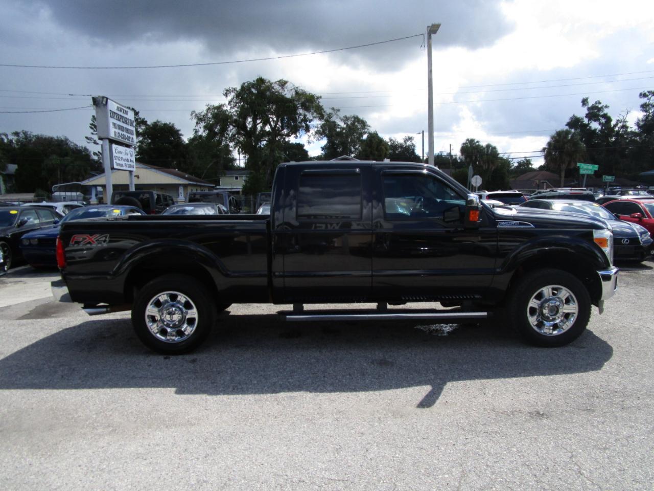 Ford F-250 SD Lariat Crew Cab Short Bed 4WD 2015