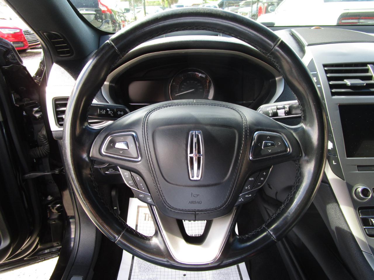 Lincoln MKZ Hybrid Base 2019