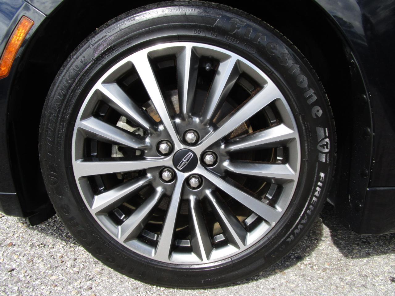 Lincoln MKZ Hybrid Base 2019