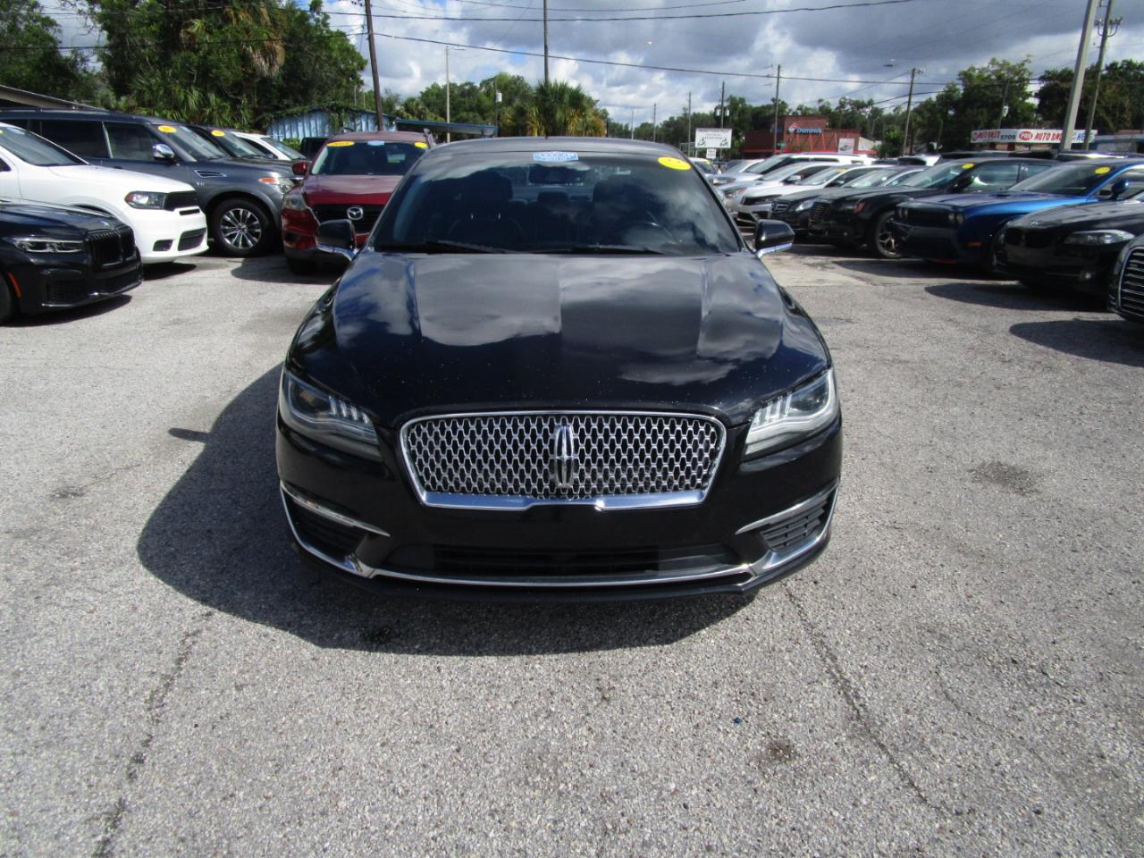 Lincoln MKZ Hybrid Base 2019