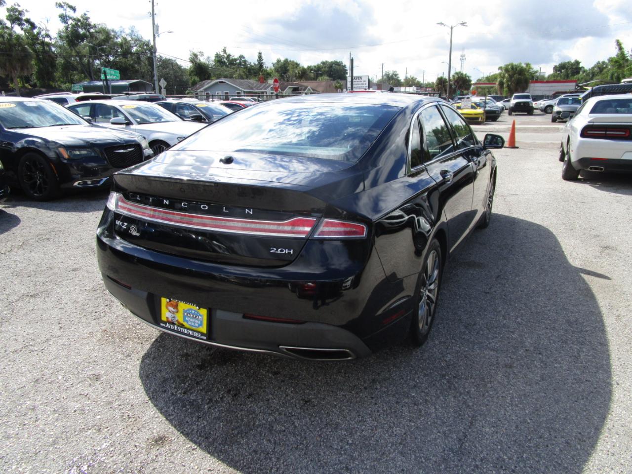 Lincoln MKZ Hybrid Base 2019