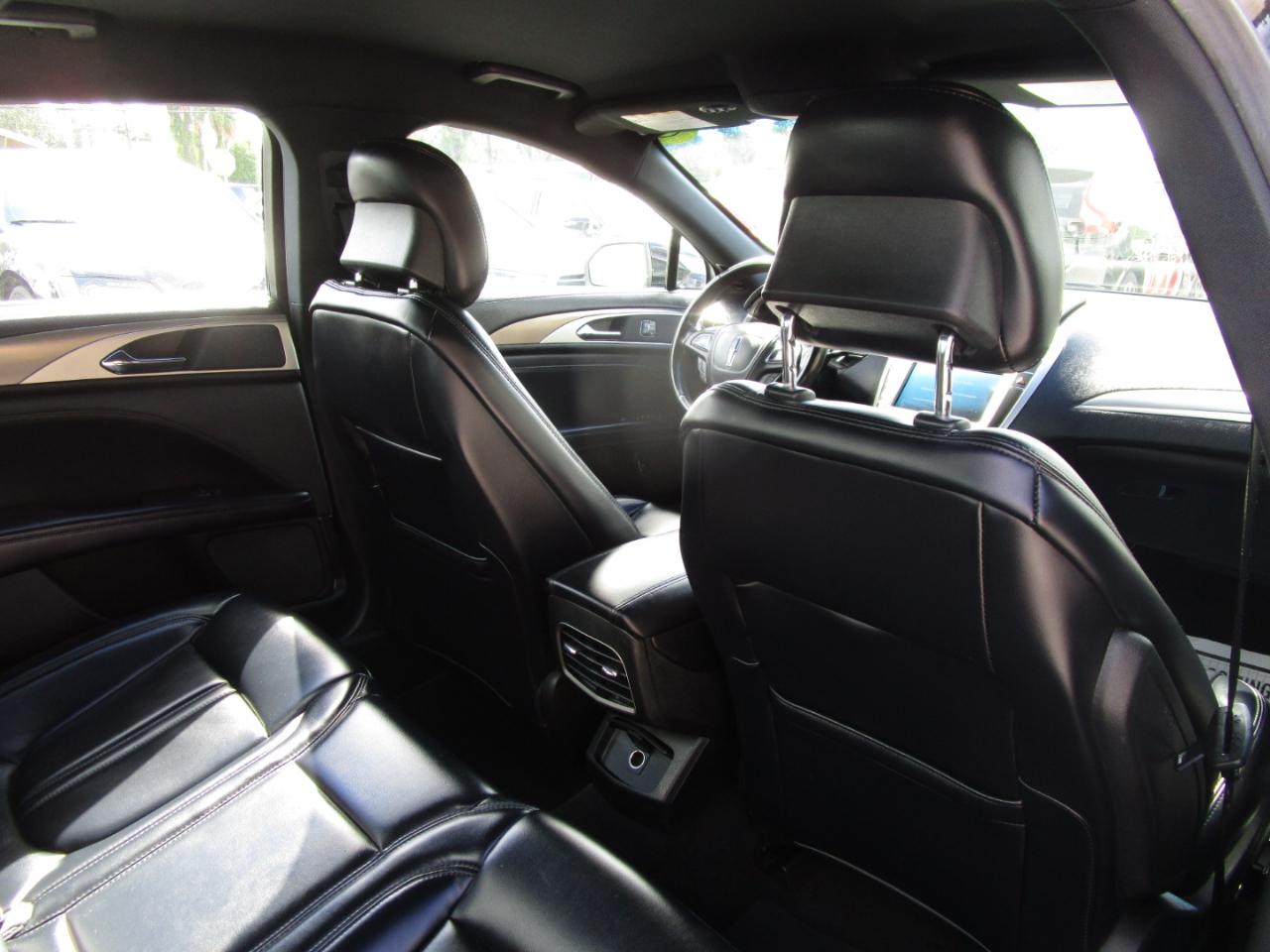 Lincoln MKZ Hybrid Base 2019