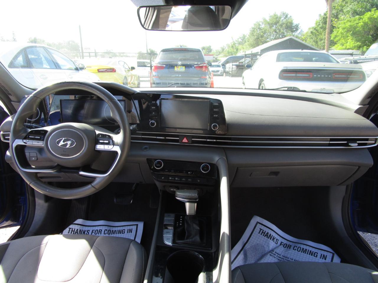 Hyundai Elantra SEL 2021