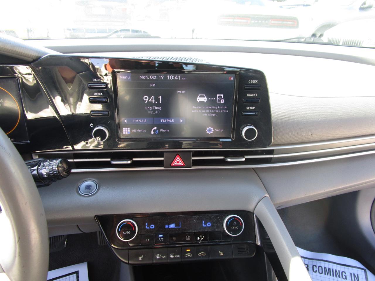 Hyundai Elantra SEL 2021