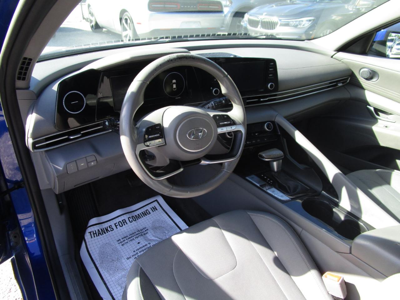 Hyundai Elantra SEL 2021
