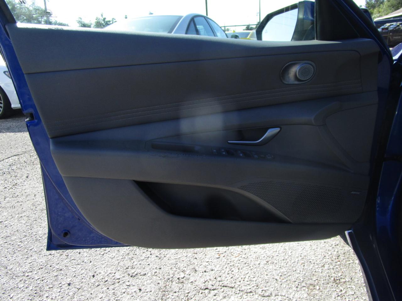 Hyundai Elantra SEL 2021