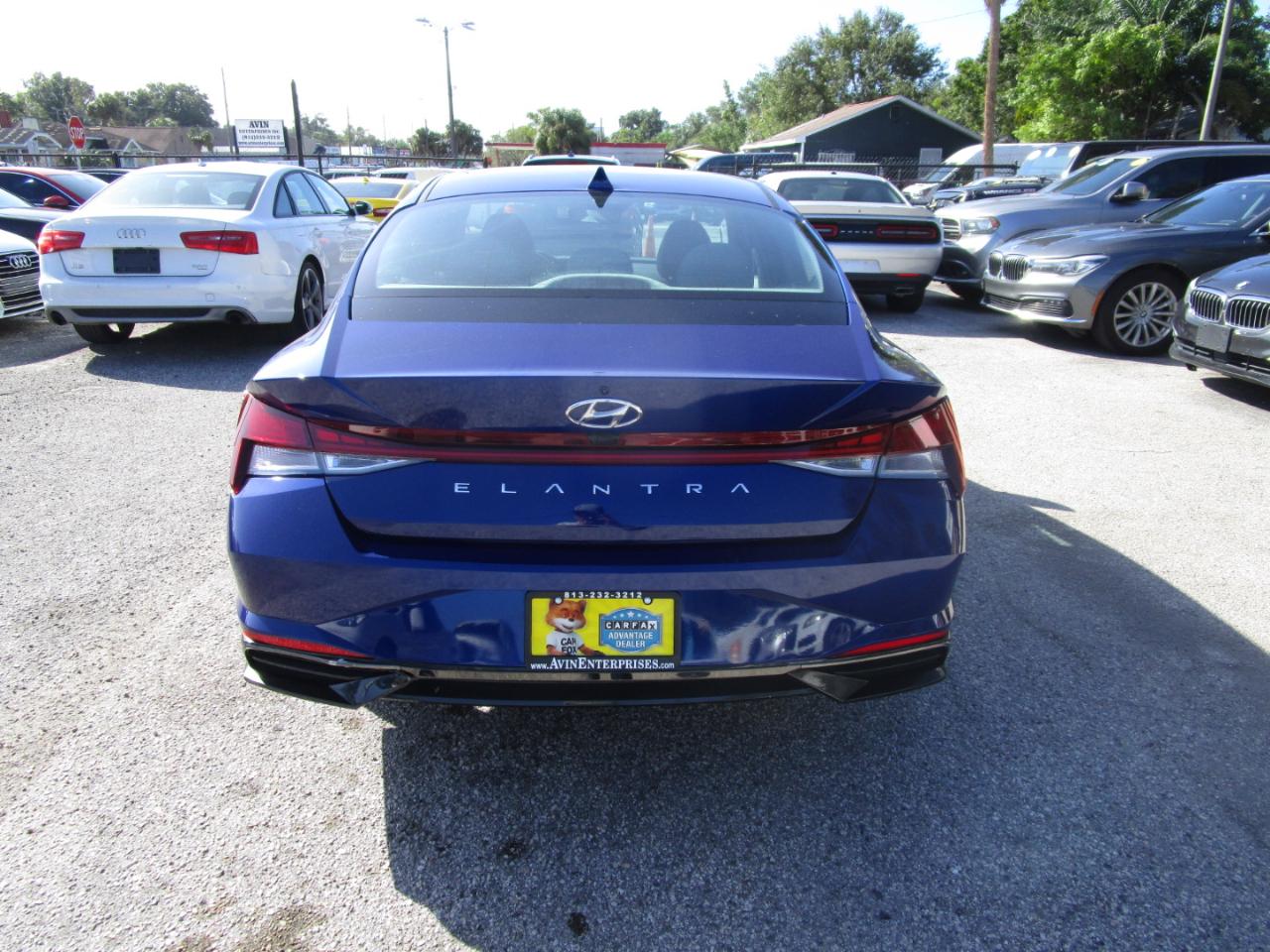 Hyundai Elantra SEL 2021