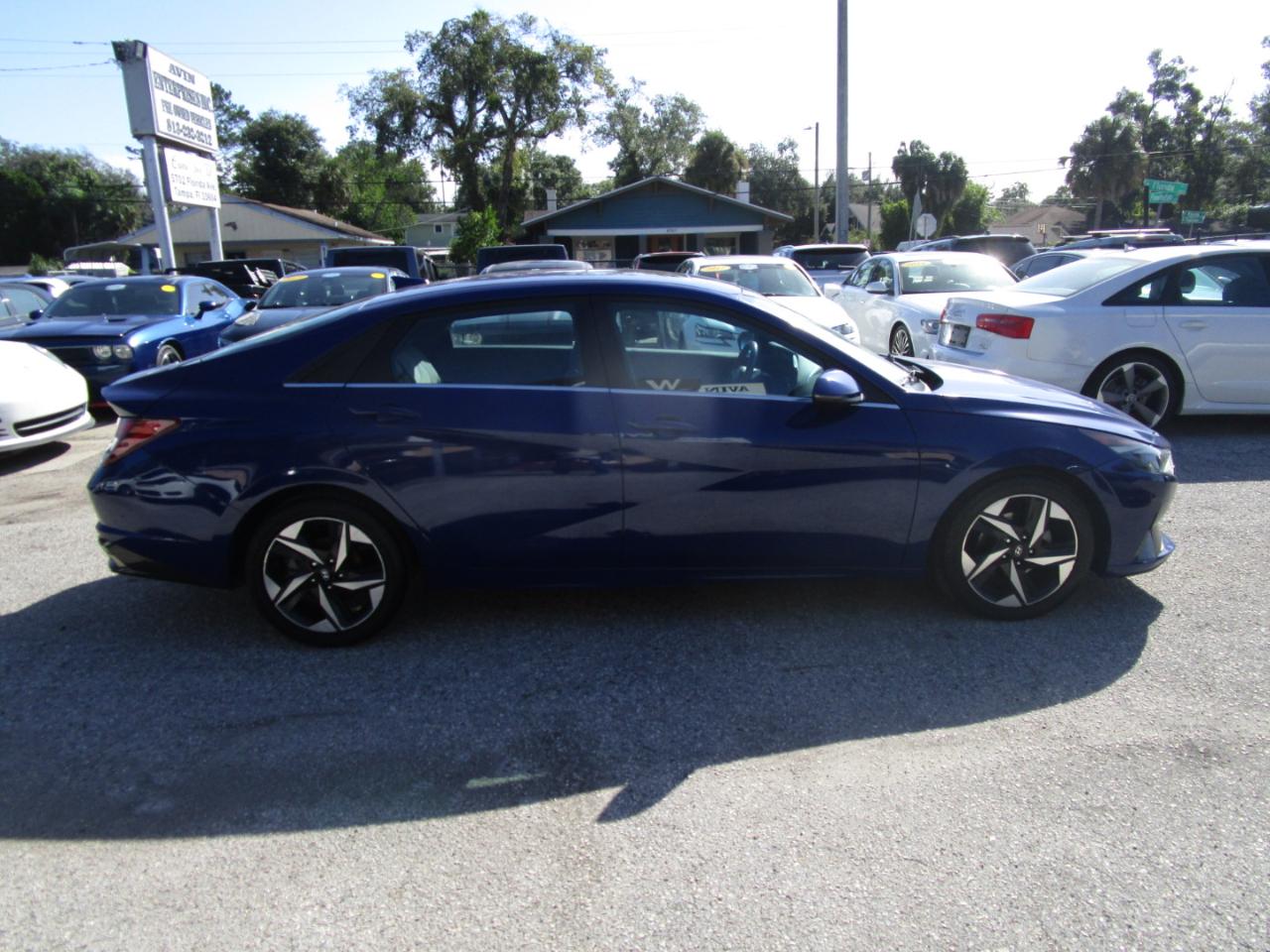 Hyundai Elantra SEL 2021
