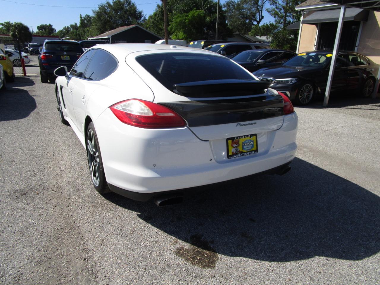 Porsche Panamera 4 2011