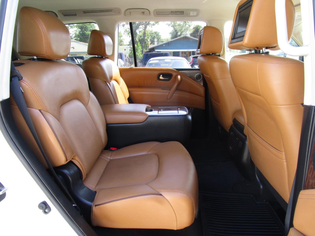 Nissan Armada Platinum 2WD 2017