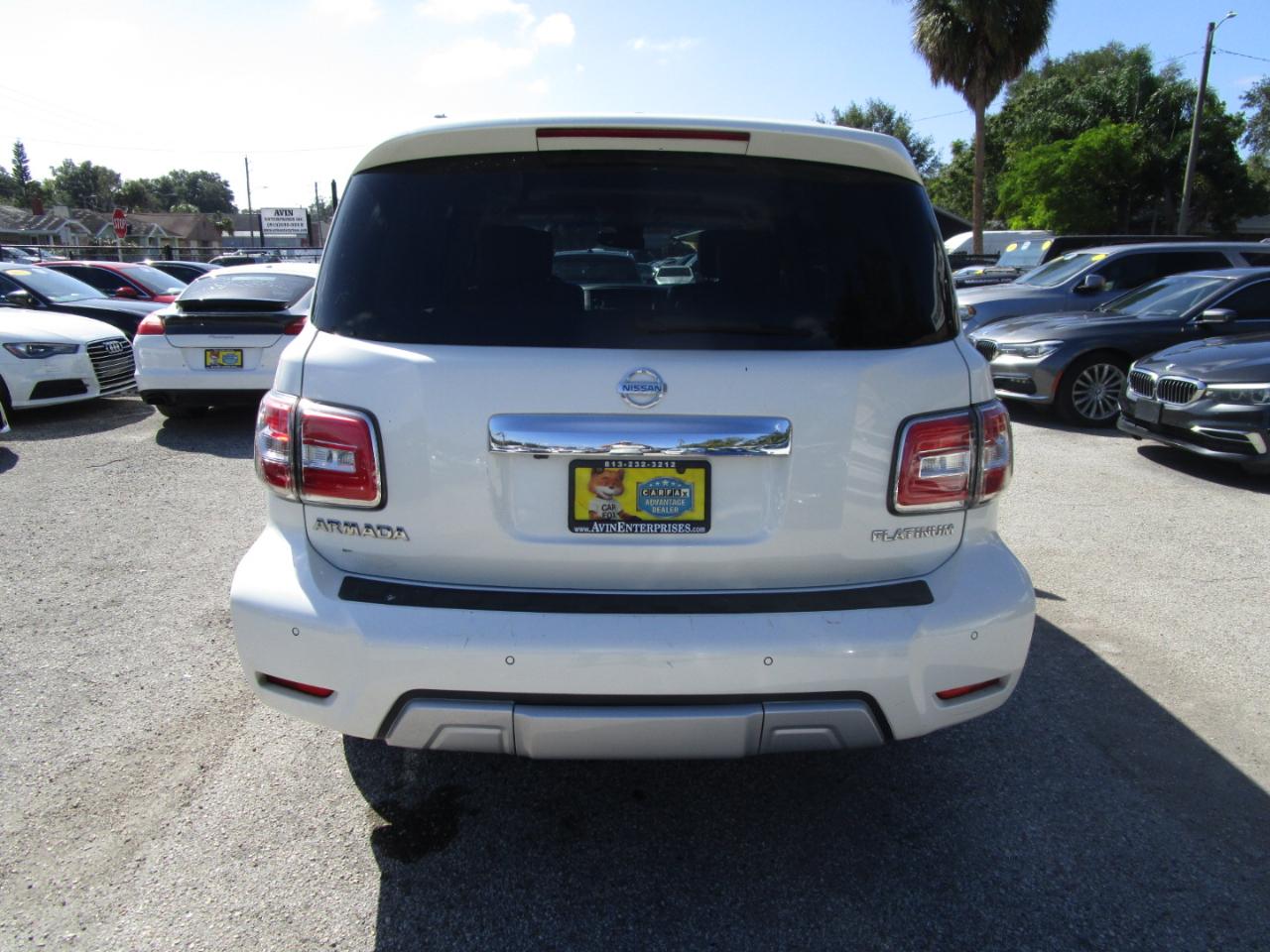 Nissan Armada Platinum 2WD 2017
