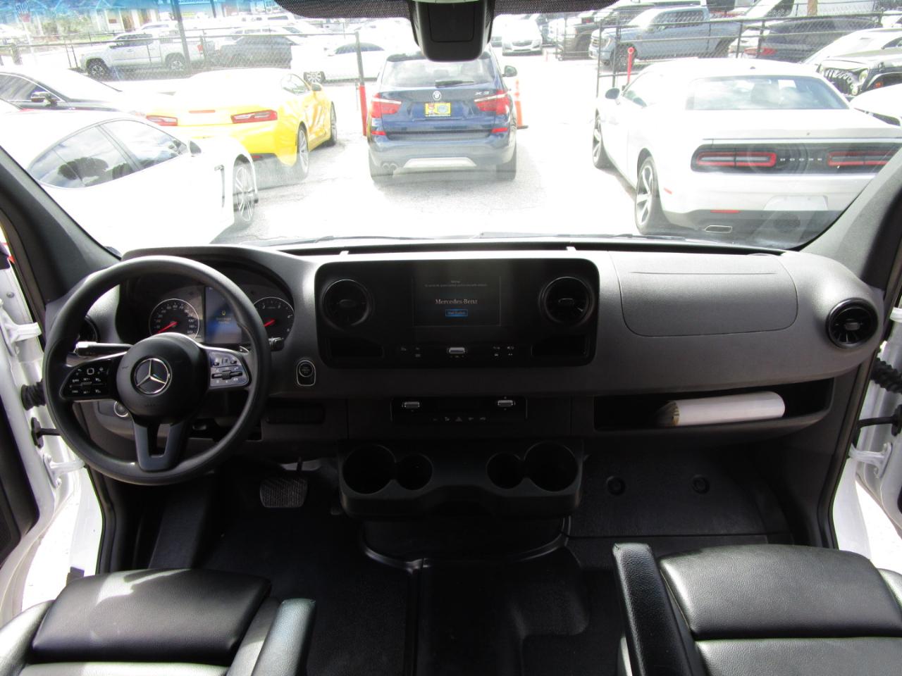 Mercedes-Benz Sprinter 2500 144-in. WB 2022