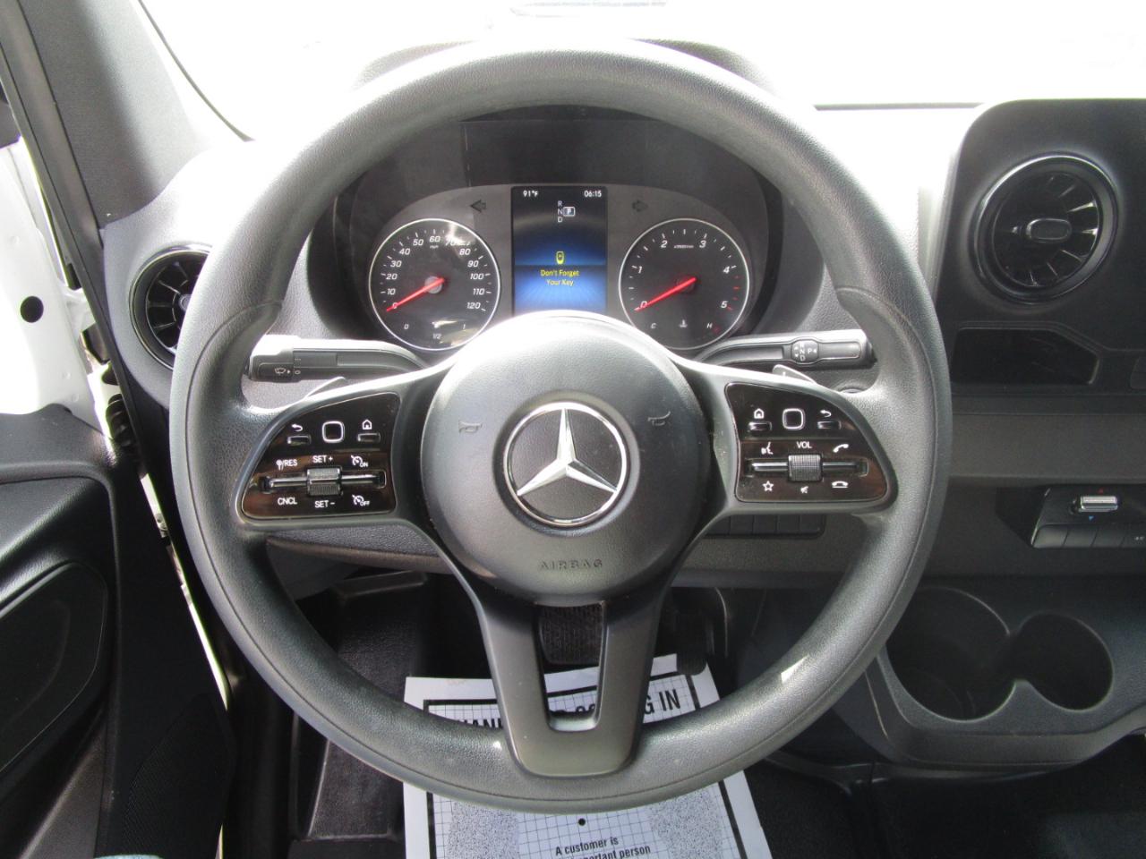 Mercedes-Benz Sprinter 2500 144-in. WB 2022