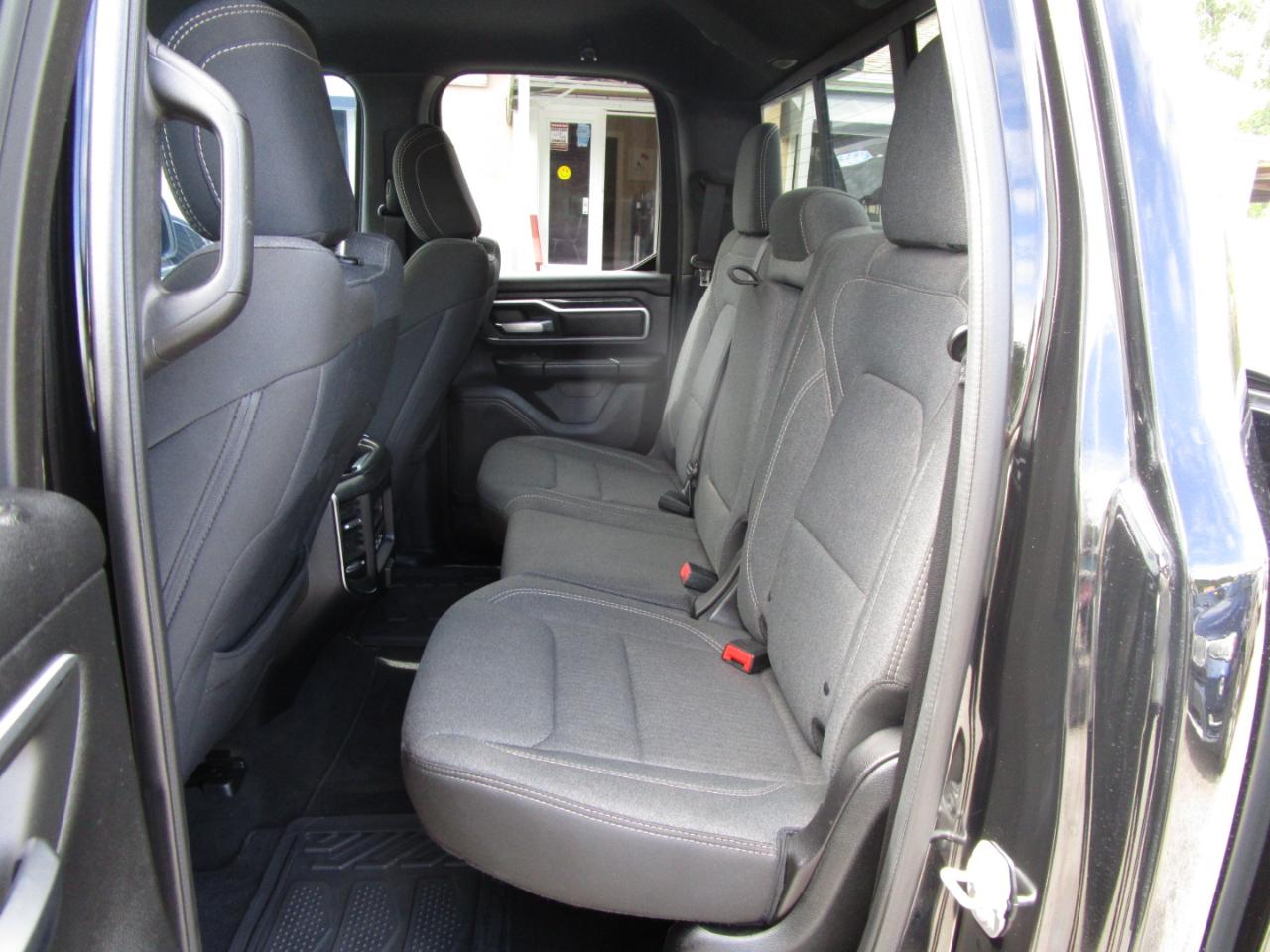 RAM 1500 Big Horn Quad Cab 2WD 2019