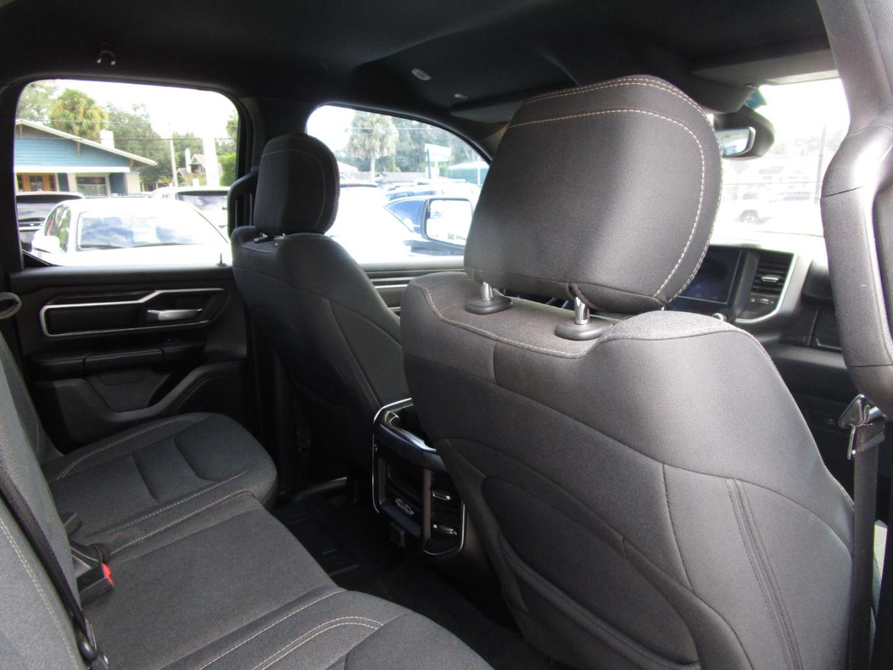 RAM 1500 Big Horn Quad Cab 2WD 2019