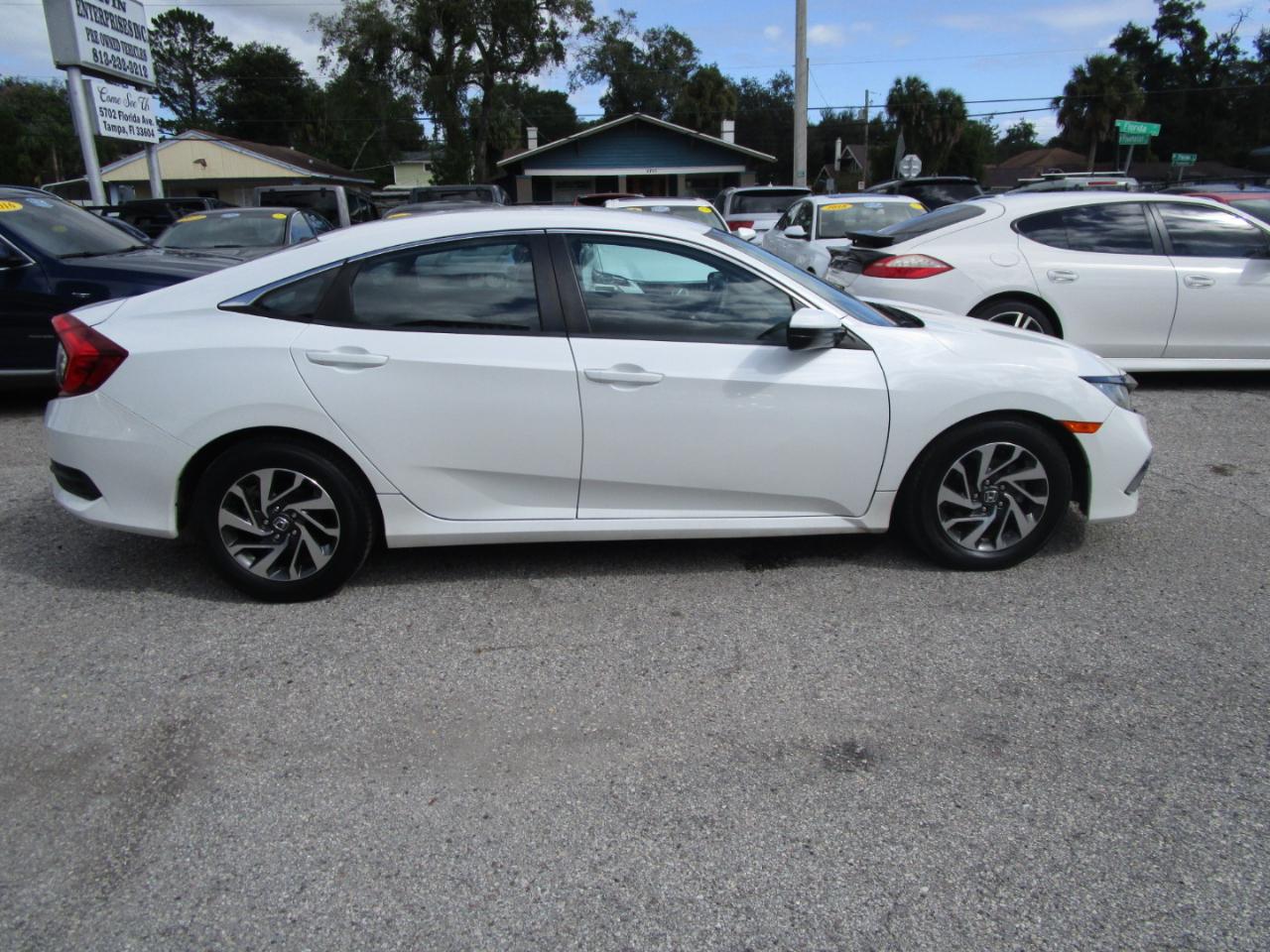 Honda Civic LX Honda Sensing Sedan CVT 2019